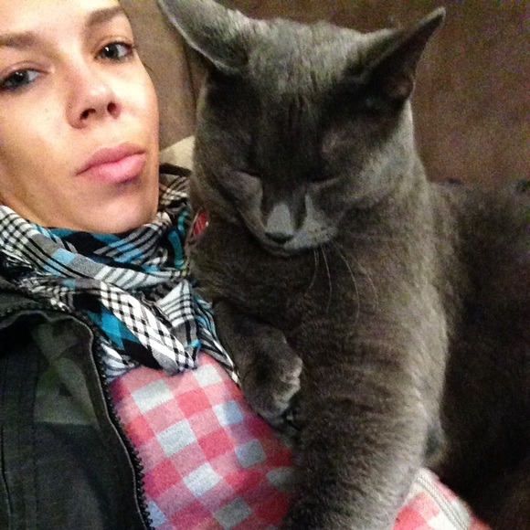 Meet your Posher, Renee - Picture 11 of 16